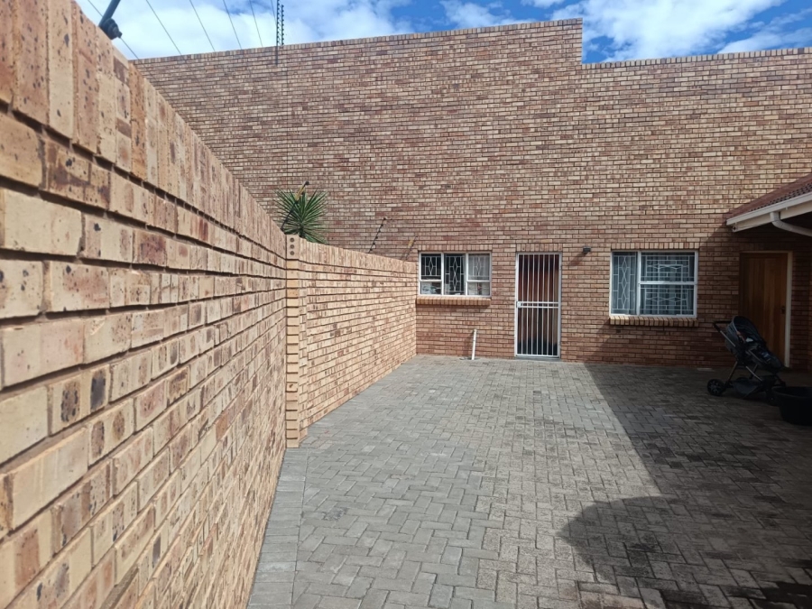 3 Bedroom Property for Sale in Royldene Northern Cape